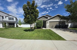 featured image of 1520 W Atacama Dr