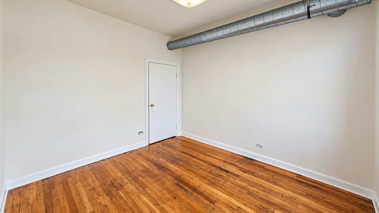 3135 West Augusta Boulevard, Unit 3W - Photo 2 of 26