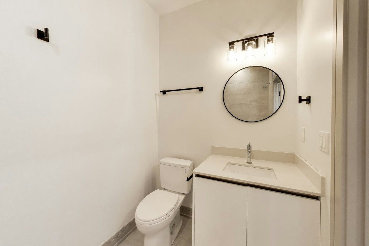 3645 South Michigan Avenue, Unit 1N - Photo 2 of 29
