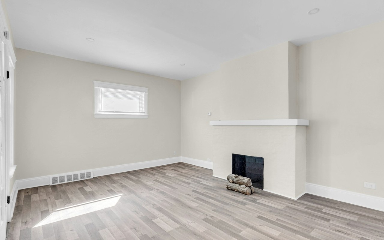 13410 Kelso Avenue, Unit A - Photo 4 of 14