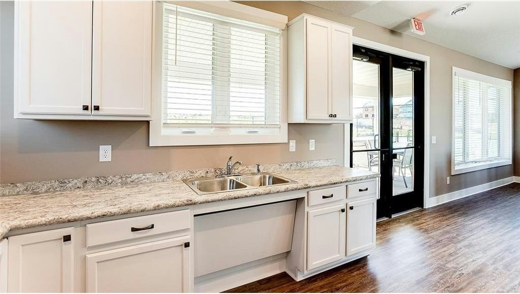 18334 Hamby Way - Photo 4 of 28