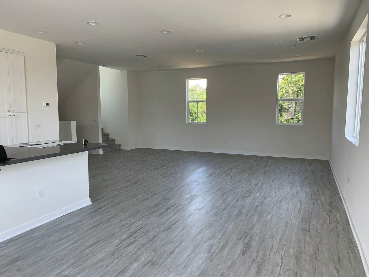 1345 Asher Ct - Photo 3 of 6