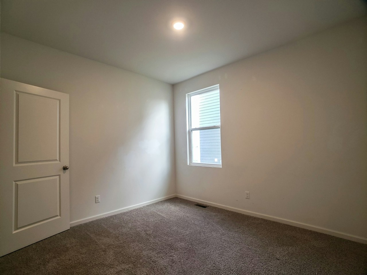 7600 West 105th Place - Photo 7 of 14