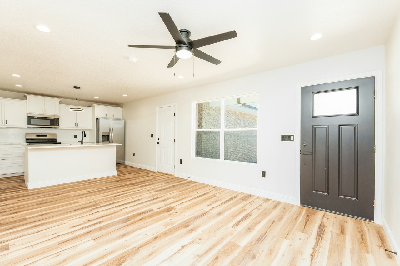 3508 Ethan Avenue, Unit A - Photo 5 of 24