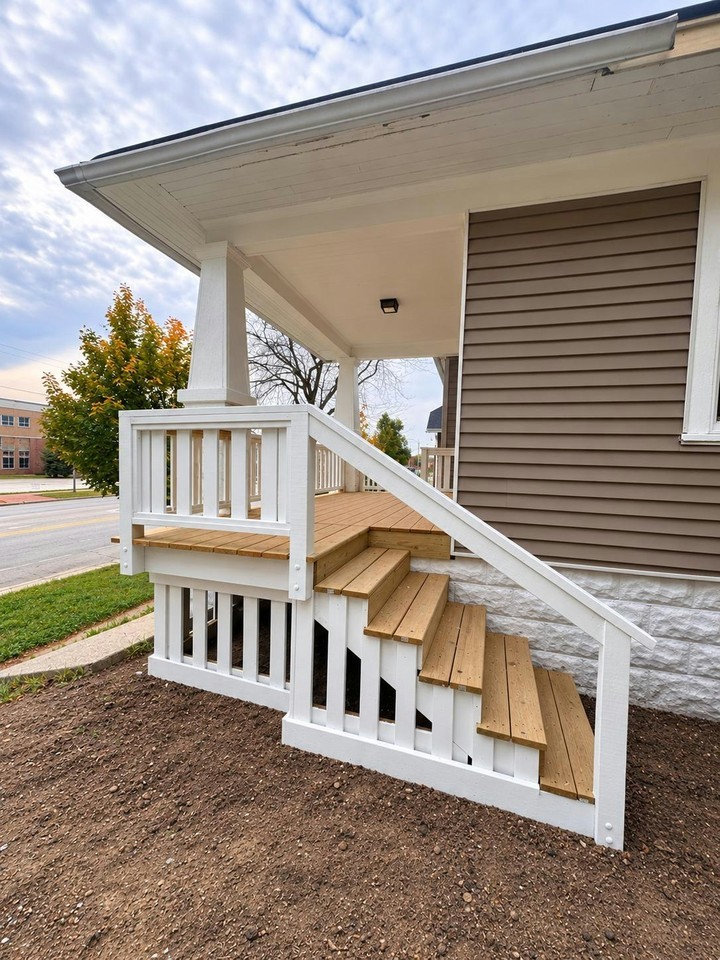 2128 West Atkinson Avenue - Photo 6 of 7