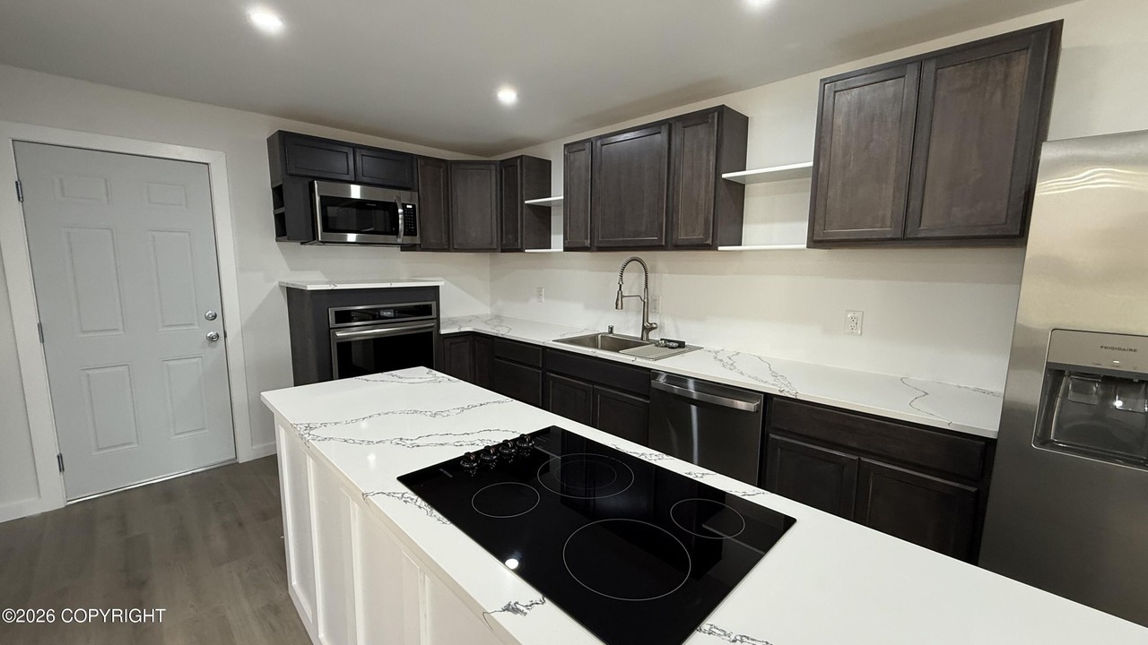 7025 Cape Lisburne Loop - Photo 2 of 28