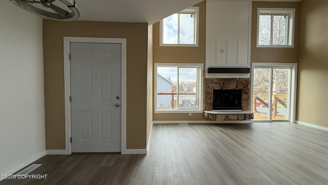 7025 Cape Lisburne Loop - Photo 4 of 28