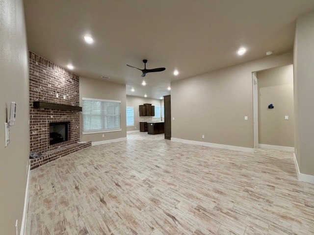 16 Hurlford Ln - Photo 7 of 33