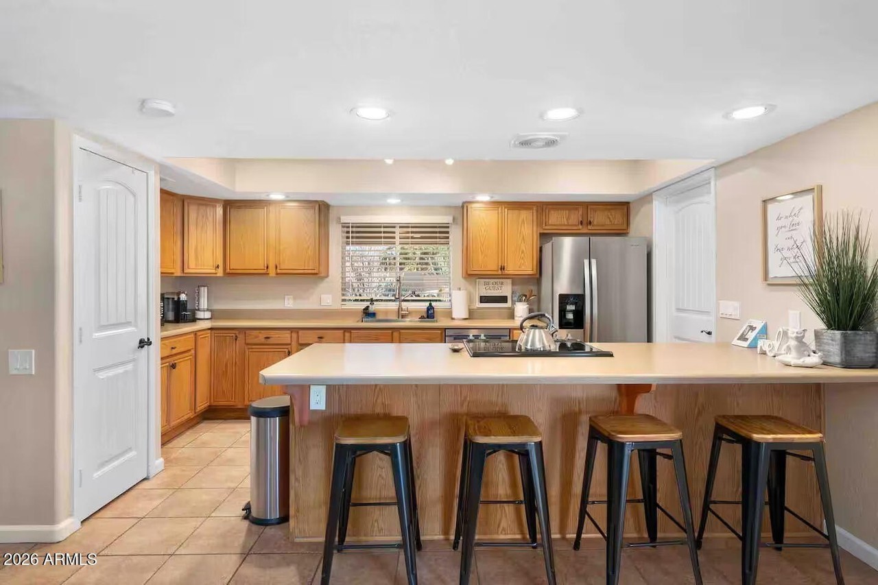 5801 E Charter Oak Rd - Photo 6 of 23