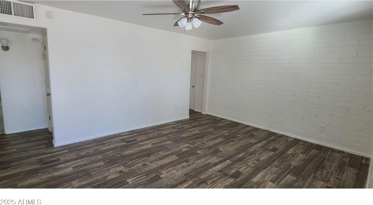 11334 W Duluth Ave #A - Photo 7 of 8