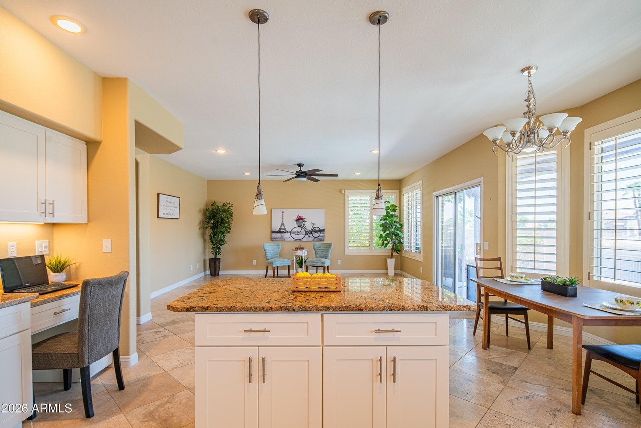 5338 W Tonopah Dr - Photo 5 of 36