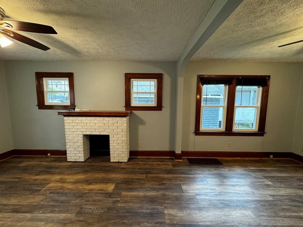 1009 Central Avenue Ext - Photo 6 of 16