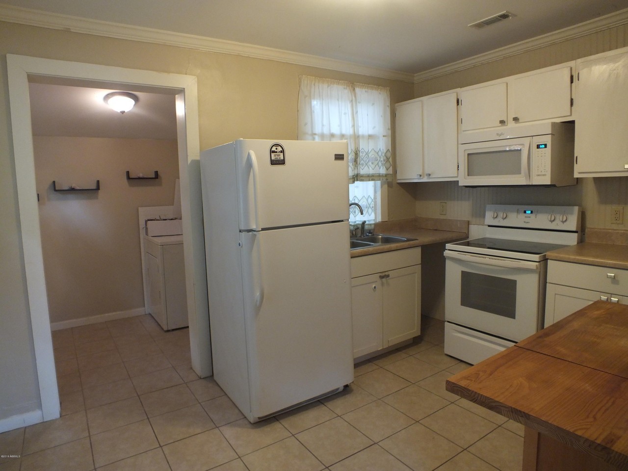 2906 Polk St - Photo 4 of 13