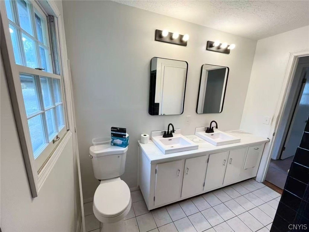 112 Margo Ln - Photo 4 of 9