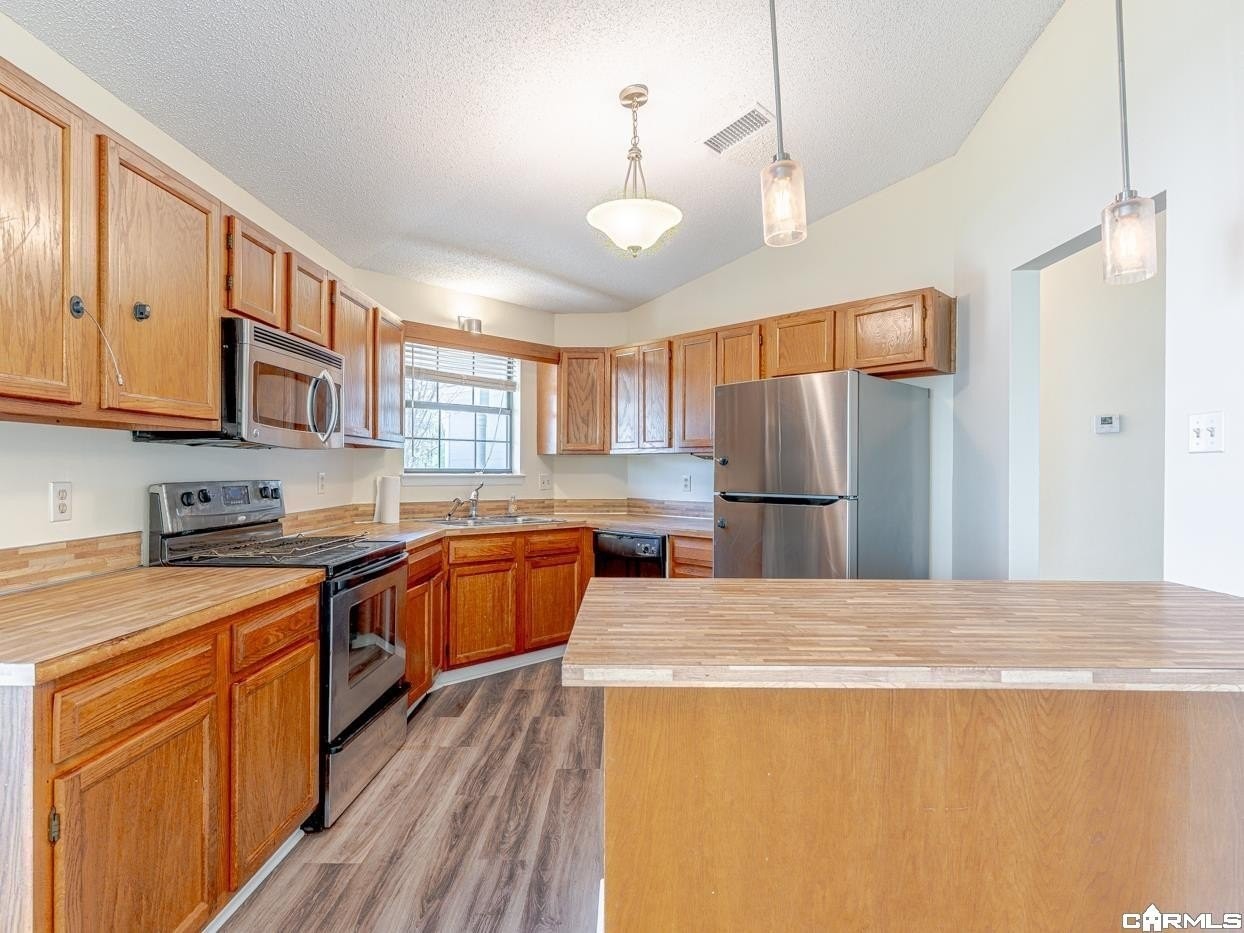 13900 Wimbledon Loop - Photo 6 of 22