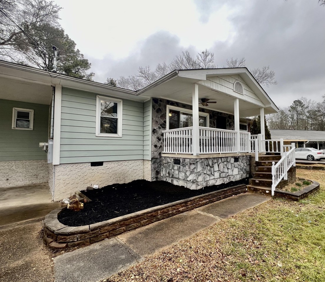 904 Sunny Dell Cir - Photo 3 of 18