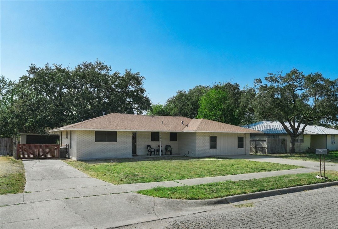 4809 River View Trl - Photo 2 of 33