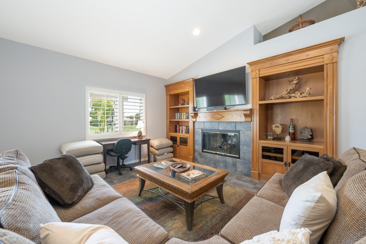 45140 Coeur Dalene Dr - Photo 6 of 39