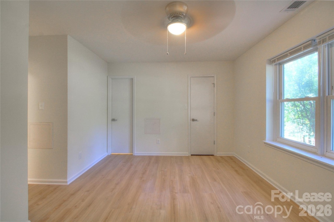 623 Olin Dr - Photo 6 of 20