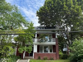 featured image of 10 S Main Ave #1