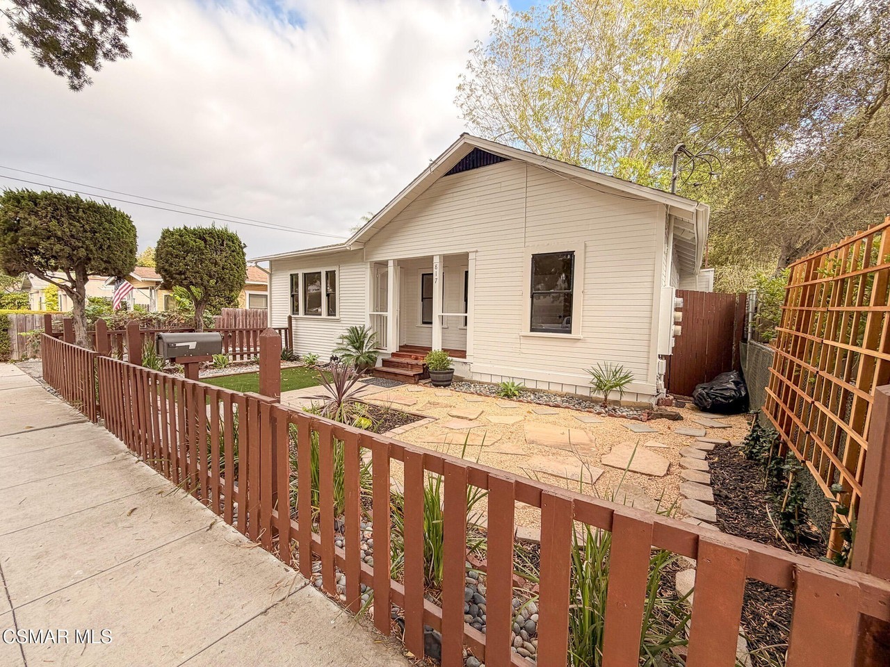 817 W Sola St #A - Photo 3 of 39