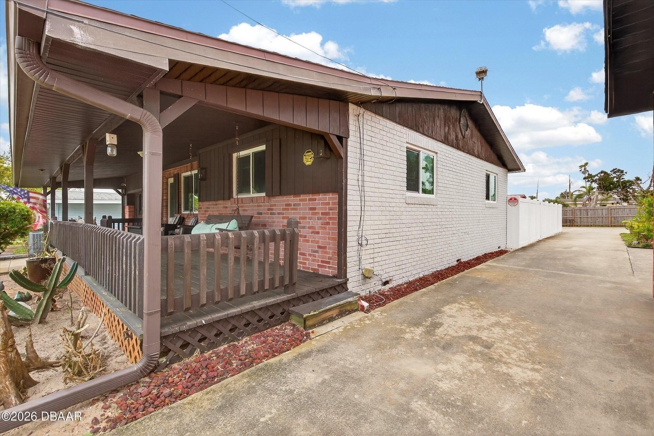 344 Zelda Blvd - Photo 7 of 37