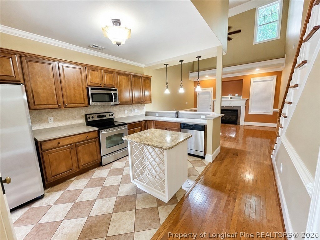 3622 Cocoanut Ct - Photo 7 of 36