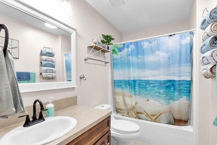 802 Madrid Rd - Photo 5 of 11