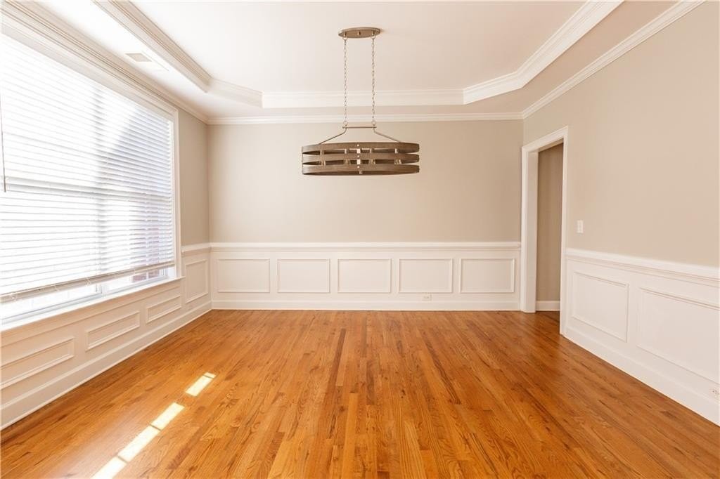 12712 Waterside Dr - Photo 4 of 50