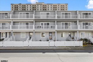 9616 Pacific Ave - Photo 1 of 1