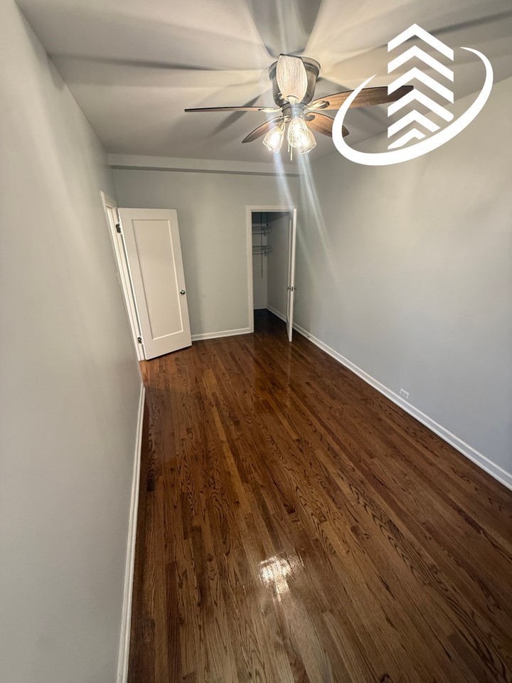 422 W Melrose St #422-810 - Photo 6 of 17