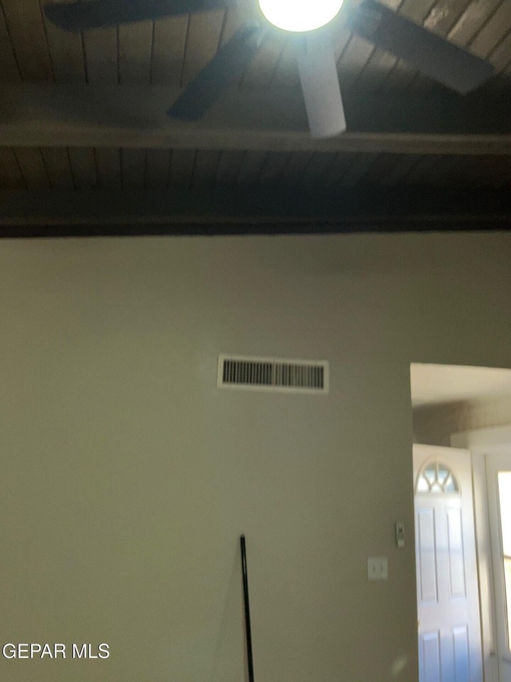 15000 Ashford St #30 - Photo 4 of 7