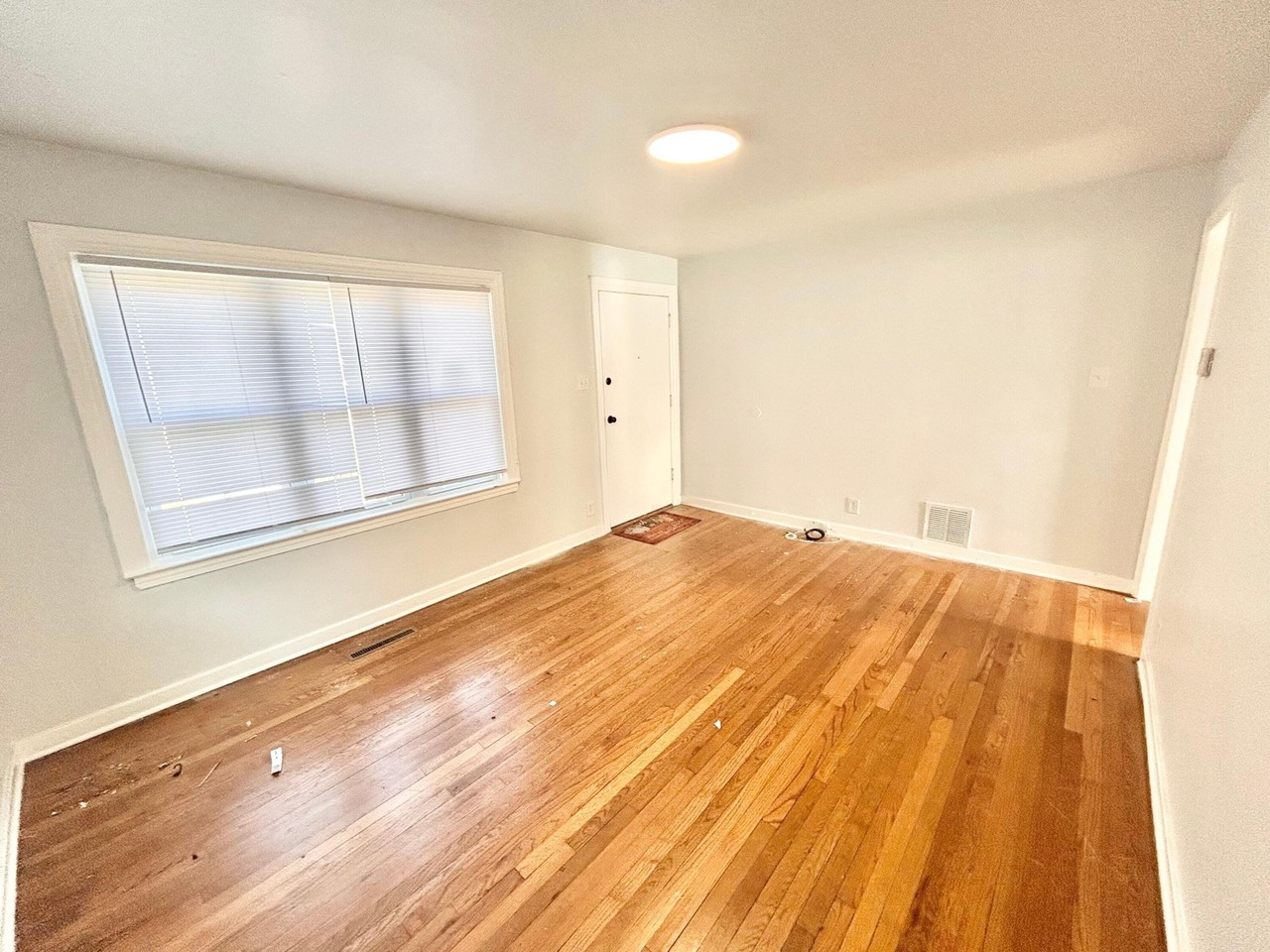 2222 167th St - Photo 2 of 20