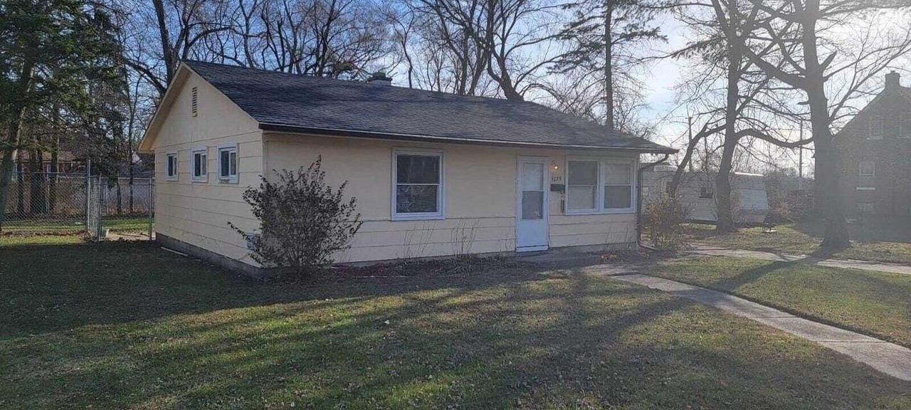 4255 Tennessee St - Photo 2 of 16