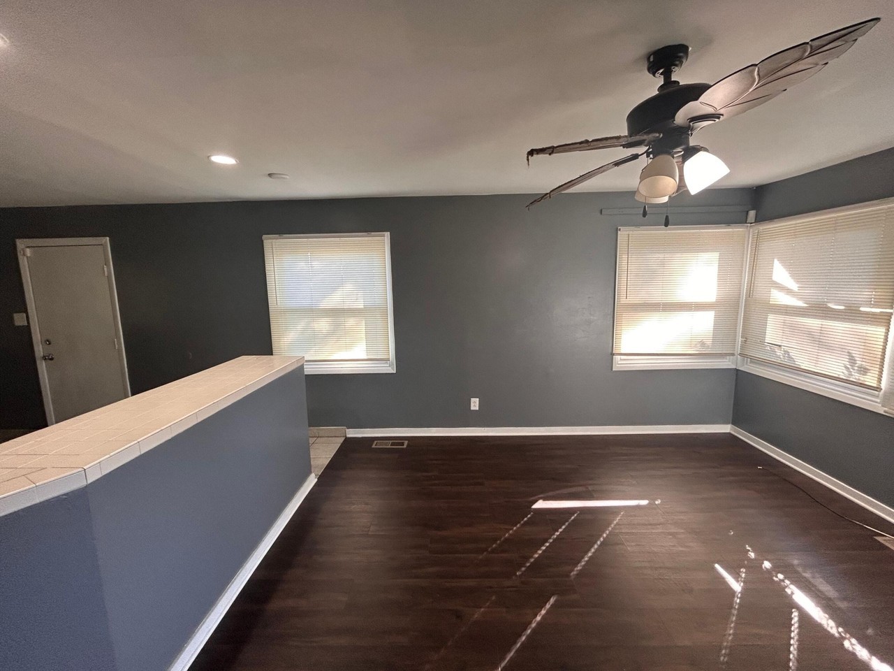 4255 Tennessee St - Photo 3 of 16