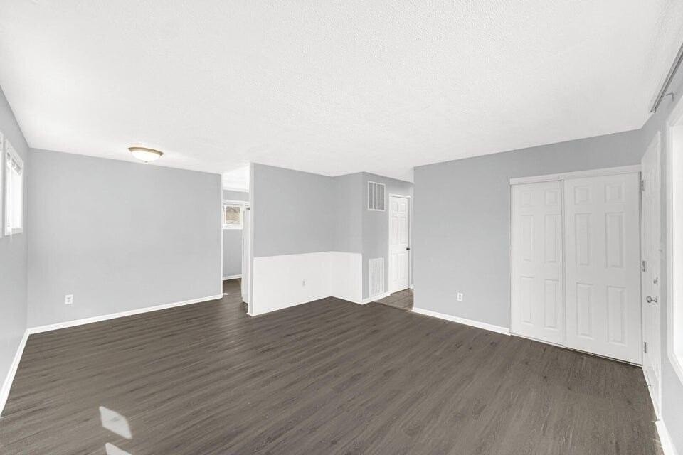 5035 W 9th Ave - Photo 4 of 12
