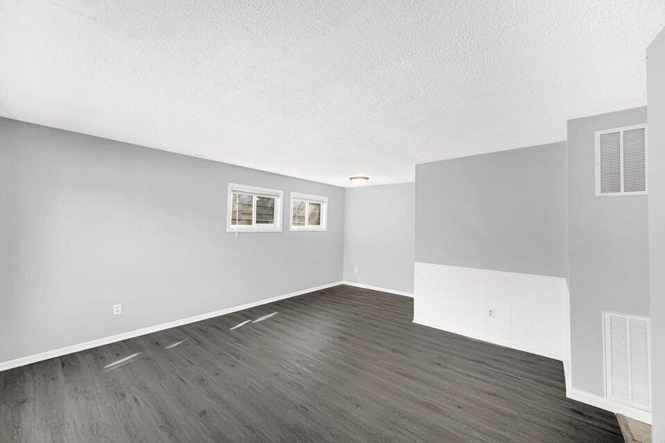 5035 W 9th Ave - Photo 7 of 12
