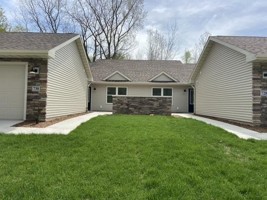 featured image of 728 Violet Way