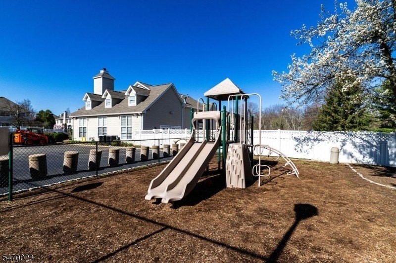 6 Oakmont Ct - Photo 6 of 6