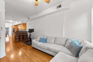 416 Monroe St #3R - Photo 1 of 1