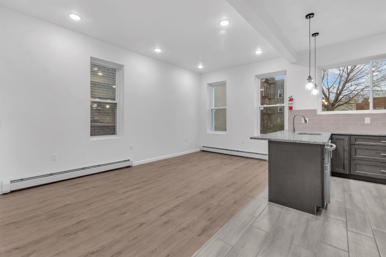 309 59th St #2 - Photo 3 of 20