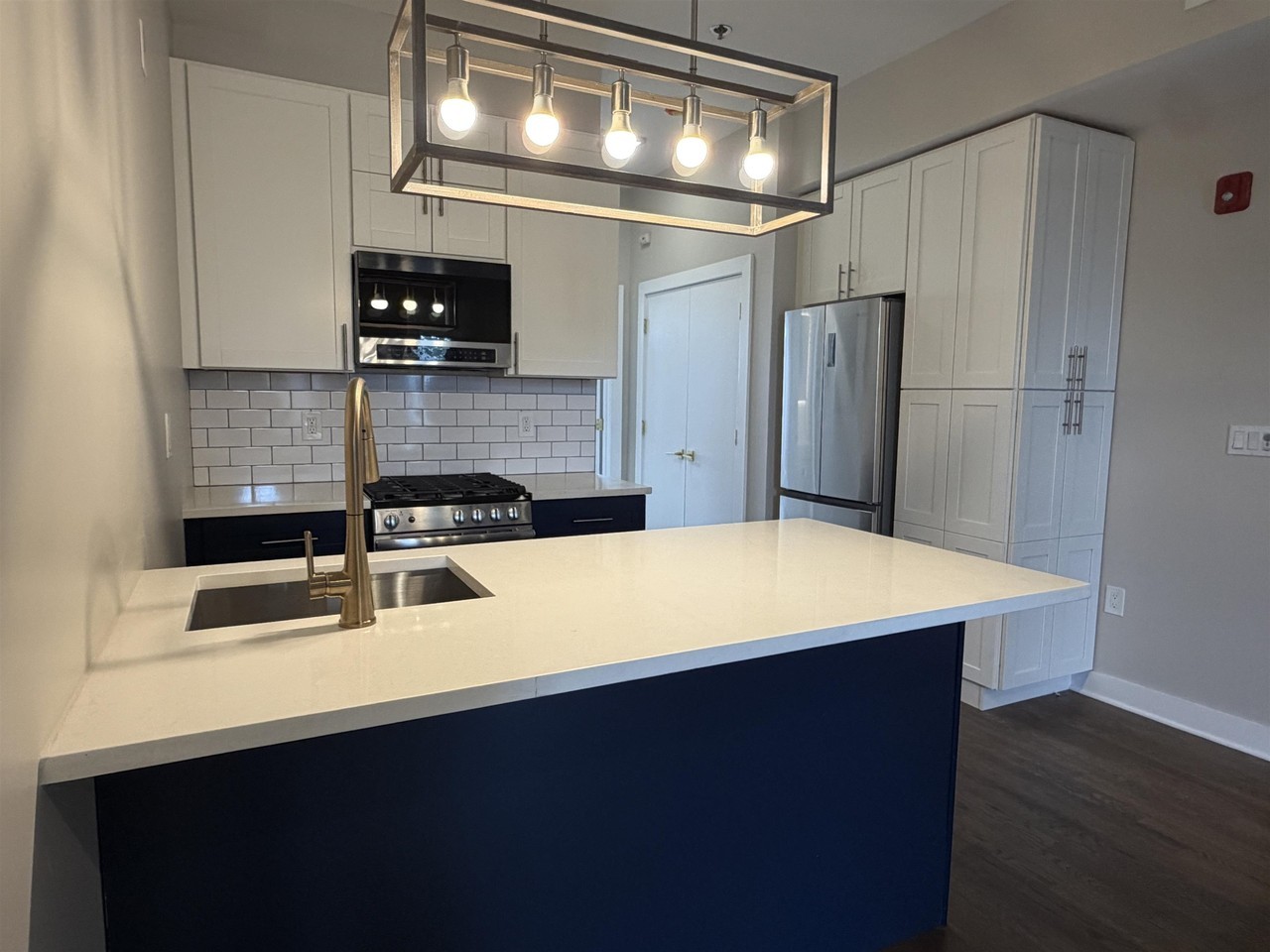 3505 John F Kennedy Blvd #2R