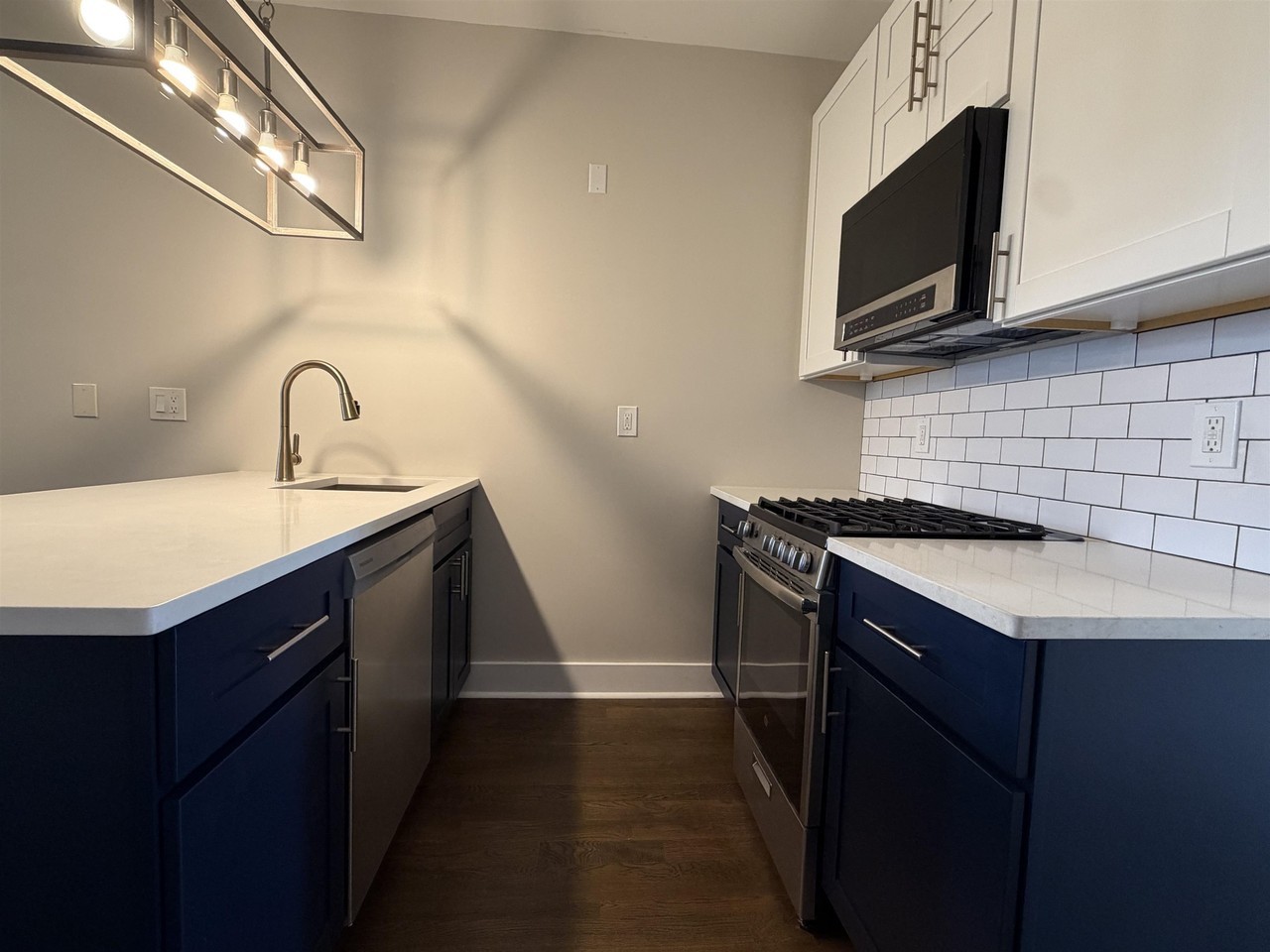 3505 John F Kennedy Blvd #2R - Photo 2 of 29