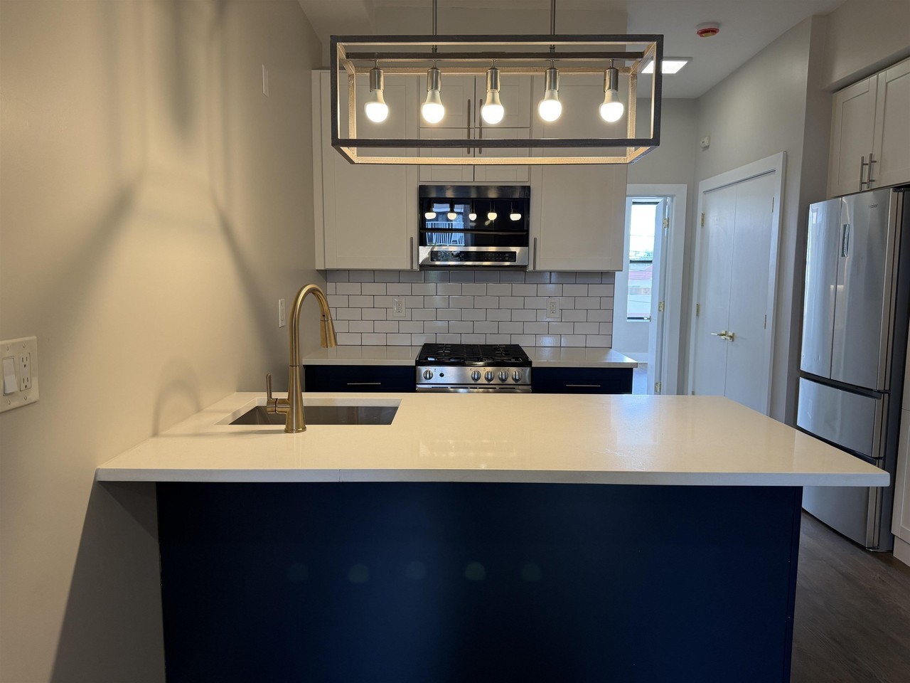 3505 John F Kennedy Blvd #2R - Photo 3 of 29