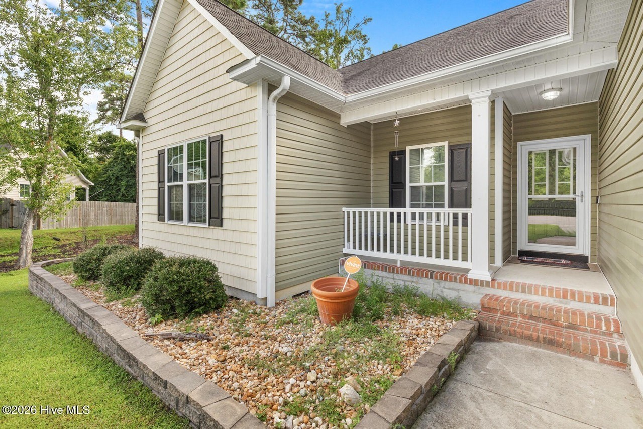 252 Derby Downs Dr - Photo 5 of 46