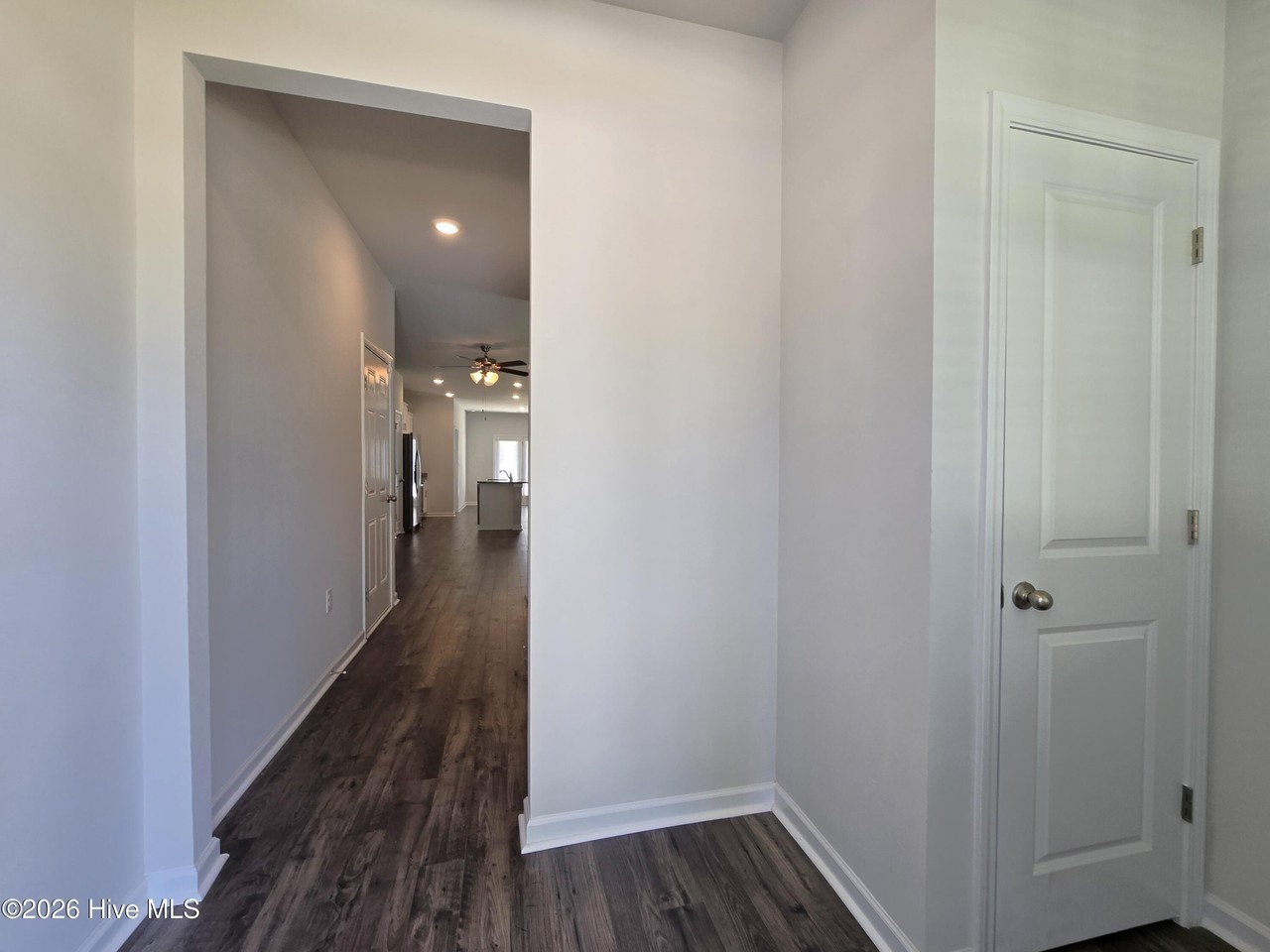 1435 Deer Hollow Run - Photo 4 of 18