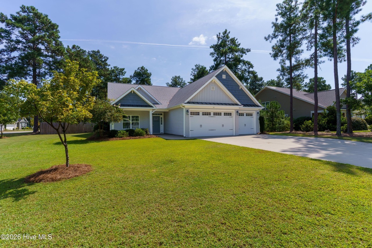 311 Pine Laurel Dr - Photo 3 of 30