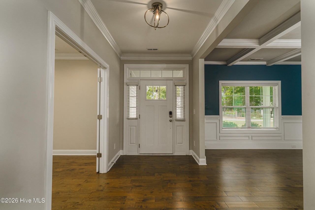 311 Pine Laurel Dr - Photo 4 of 30