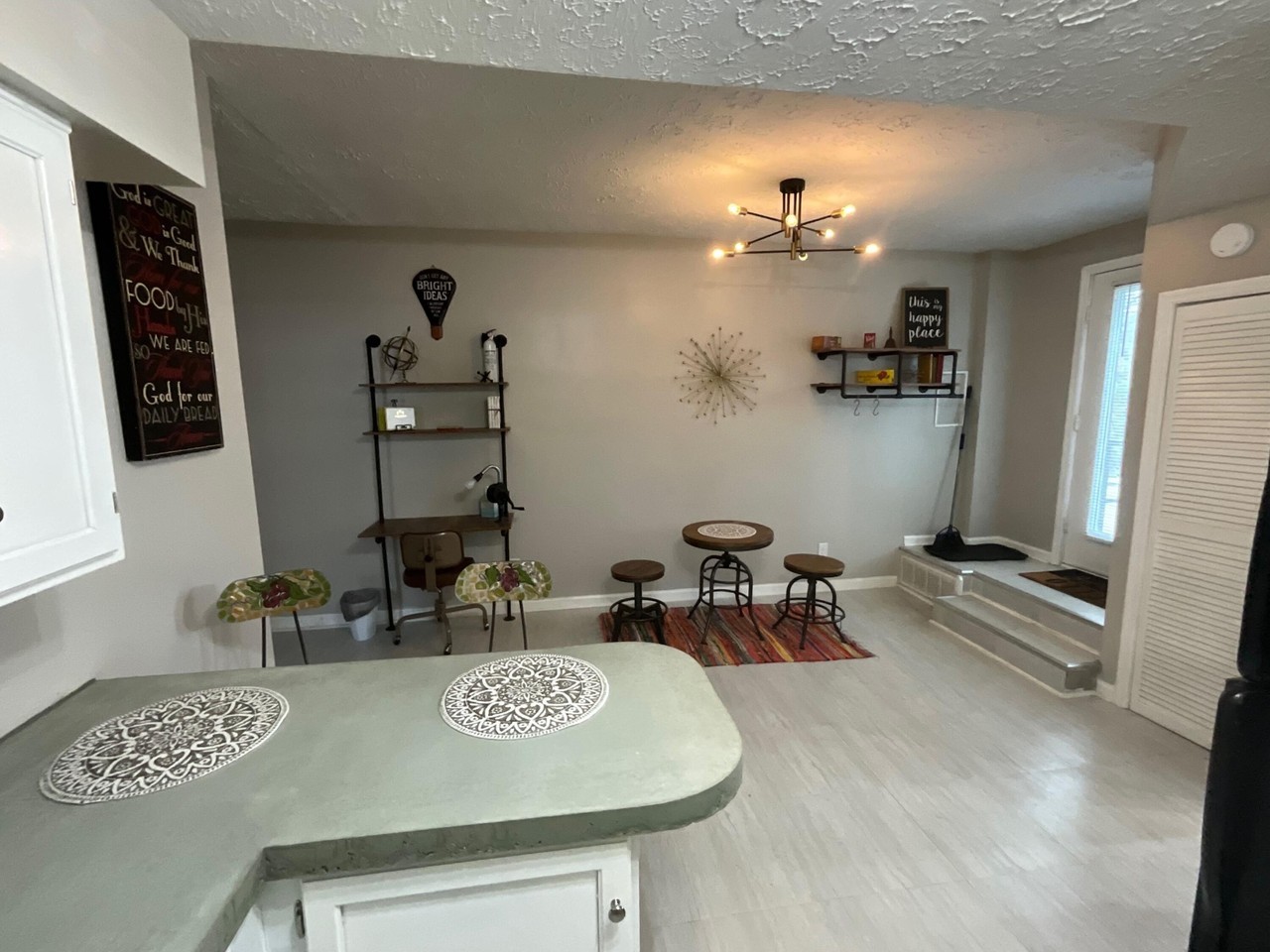 127 N Court St #5 - Photo 5 of 12