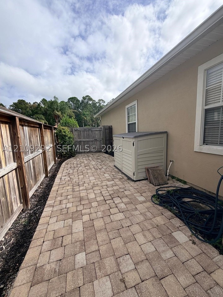 3324 Warnell Dr #0 - Photo 3 of 25